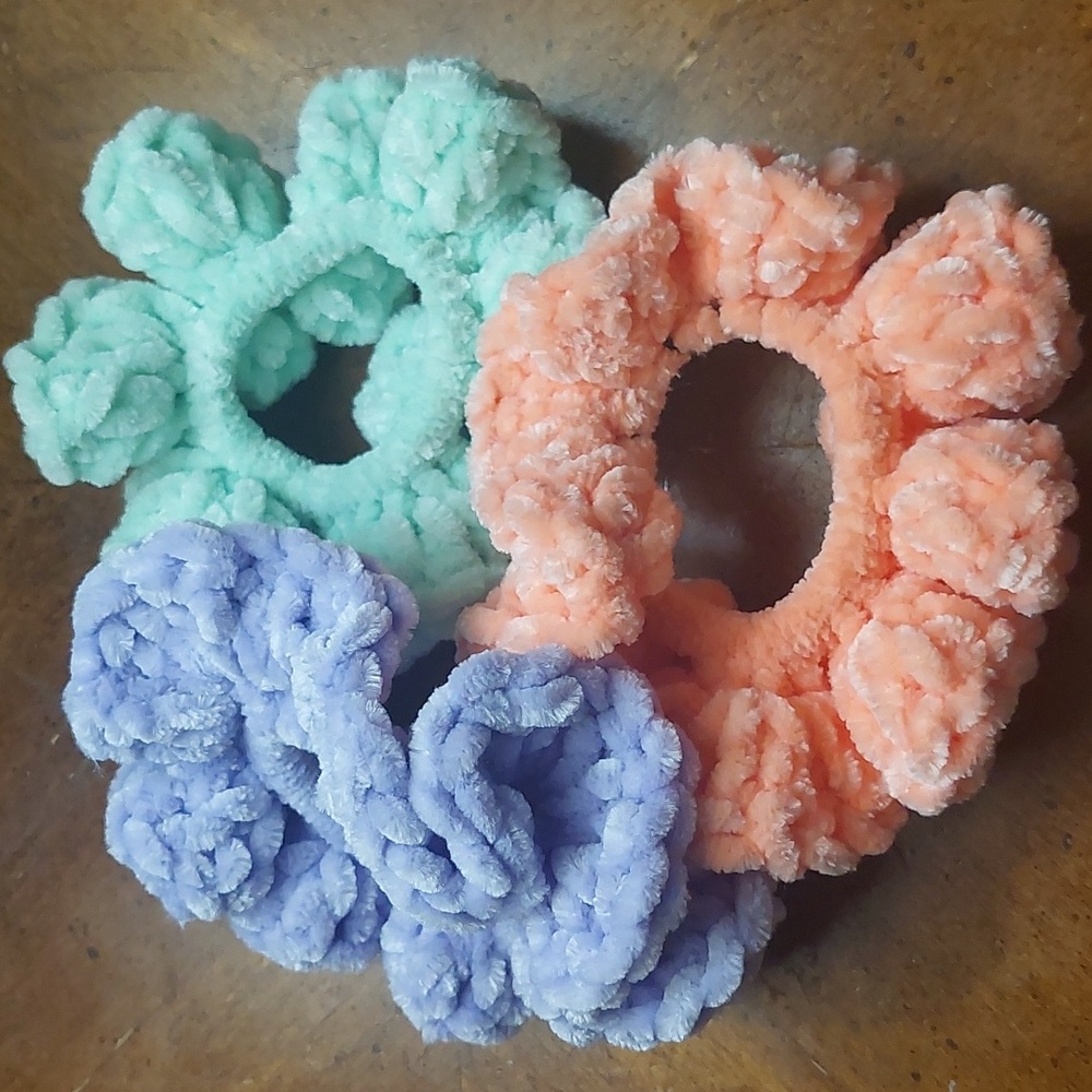 Handmade scruncies